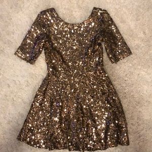 Gold sequins dress